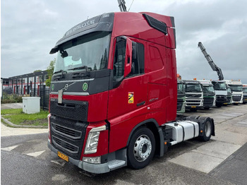 Xe đầu kéo VOLVO FH 420