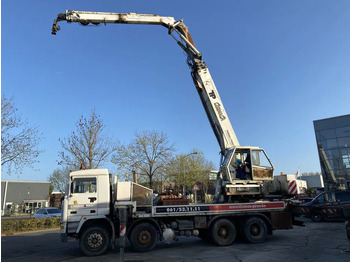 Xe cẩu tự hành VOLVO F12