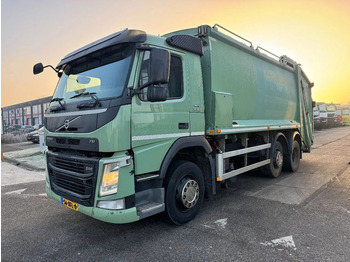 Xe tải chở rác DENNIS