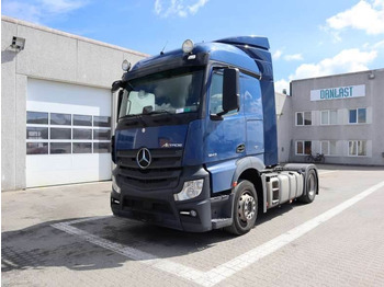 Xe đầu kéo MERCEDES-BENZ Actros 1843