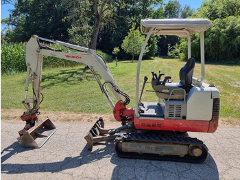 Máy xúc mini TAKEUCHI