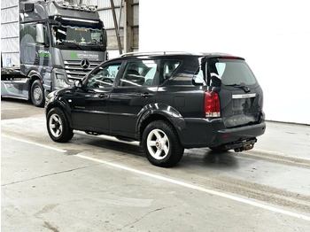 SUV SsangYong Rexton AIRCO / LEATHER / MOTEUR MERCEDES - MERCEDES MOTOR: hình 3