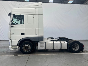 Xe đầu kéo DAF XF 106.460 SPACECAB: hình 2
