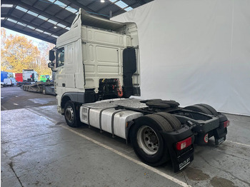 Xe đầu kéo DAF XF 106.460 SPACECAB: hình 3