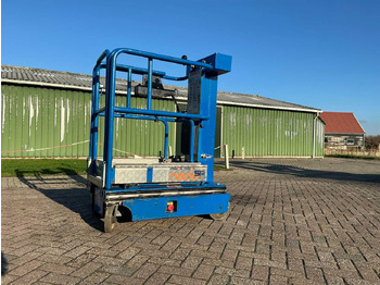 Nền bục trên không JLG