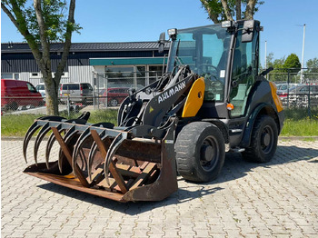 Máy xúc lật bánh lốp AHLMANN