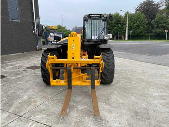 Máy móc xây dựng JCB 531-70: hình 3