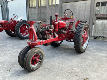 Máy cày McCORMICK