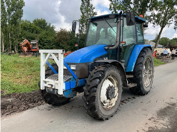 Máy cày NEW HOLLAND TL90