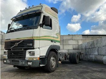 Xe tải VOLVO FH16
