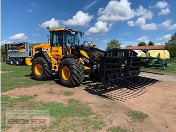 Máy xúc lật bánh lốp JCB 435S