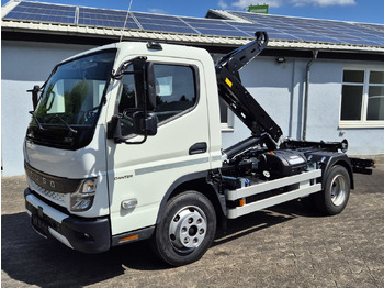 Xe tải nâng móc FUSO Canter