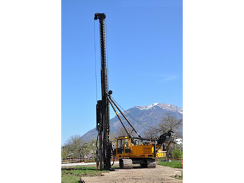 Máy đóng cọc Akerman Banut H14B: hình 2 Máy đóng cọc Akerman Banut H14B: hình 2