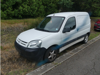 Xe van nhỏ gọn CITROËN Berlingo