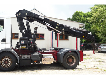 Cẩu gấp HIAB