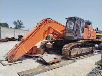 Máy xúc bánh xích HITACHI ZX520