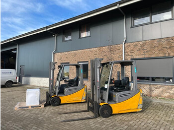 Xe nâng điện JUNGHEINRICH EFG