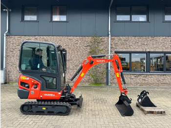 Máy xúc mini KUBOTA KX019-4
