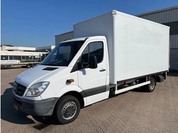 Xe tải nhỏ thùng kín MERCEDES-BENZ Sprinter 513