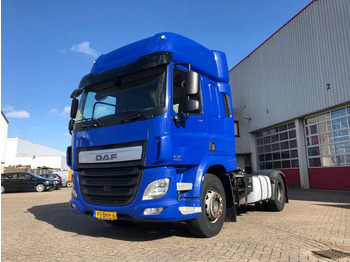 Xe đầu kéo DAF CF 400
