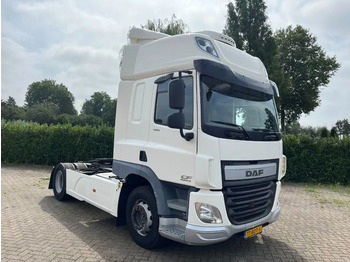 Xe đầu kéo DAF CF 400
