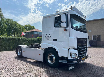 Xe đầu kéo DAF XF 510