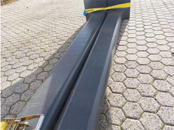 Chĩa cho Thiết bị xử lý vật liệu Hyster TW KISSING COIL FORKS H32XM-12 / AT.06.0153H1U: hình 5 Chĩa cho Thiết bị xử lý vật liệu Hyster TW KISSING COIL FORKS H32XM-12 / AT.06.0153H1U: hình 5