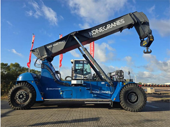Xe tiếp cận xếp chồng KONECRANES