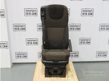 : ảnh tiêu đề trên trang