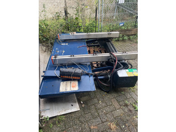 Cho thuê Kässbohrer 1500 KG Laadklep. Gebruikt Kässbohrer 1500 KG Laadklep. Gebruikt: hình 1 Cho thuê Kässbohrer 1500 KG Laadklep. Gebruikt Kässbohrer 1500 KG Laadklep. Gebruikt: hình 1