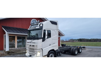 Xe tải khung gầm VOLVO FH 540