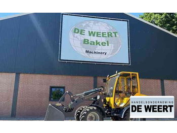 Máy xúc lật bánh lốp EUROTRAC