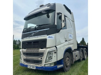 Xe đầu kéo VOLVO FH500 6×2: hình 3 Xe đầu kéo VOLVO FH500 6×2: hình 3