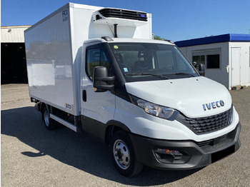 Xe van đông lạnh IVECO Daily 35c16
