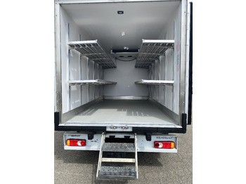 Xe van đông lạnh để vận chuyển thức ăn RENAULT master frigorifique: hình 3