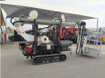 Nền bục trên không