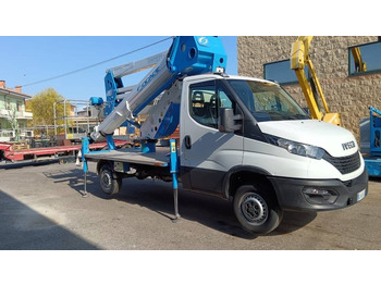 Nền bục trên không gắn trên xe tải SOCAGE