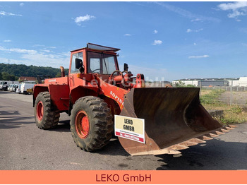 Máy xúc lật bánh lốp HANOMAG