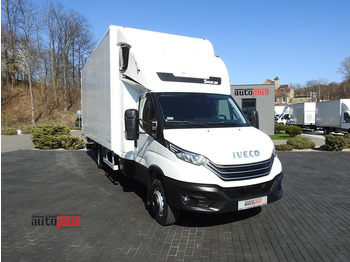 Xe tải hộp IVECO Daily 70c18