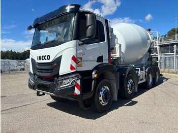 Xe trộn bê tông IVECO