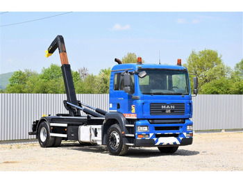 Xe tải nâng móc MAN TGA 18.310