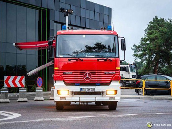 Cho thuê Mercedes-Benz ACTROS 1835 4x2 ZIEGLER FIRE BRIGADE Mercedes-Benz ACTROS 1835 4x2 ZIEGLER FIRE BRIGADE: hình 3