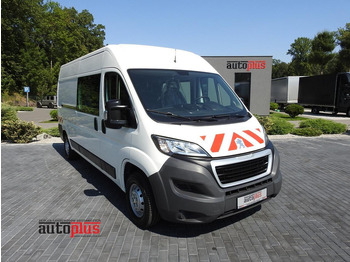Xe bus mini PEUGEOT