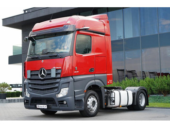 Xe đầu kéo MERCEDES-BENZ Actros 1845