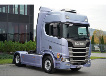 Xe đầu kéo SCANIA R 500