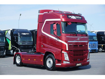 Xe đầu kéo VOLVO FH 500