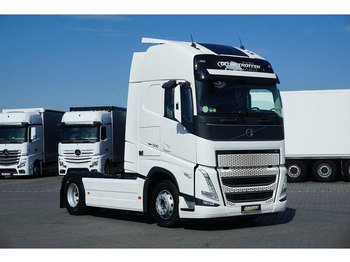 Xe đầu kéo VOLVO FH 500