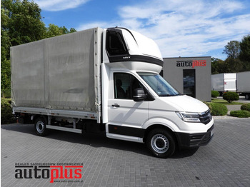 Xe van thùng mui bạt VOLKSWAGEN Crafter