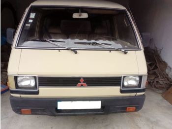 Xe bus mini, Xe van chở khách MITSUBISHI L300 left hand drive 2.5D long wheel base: hình 1