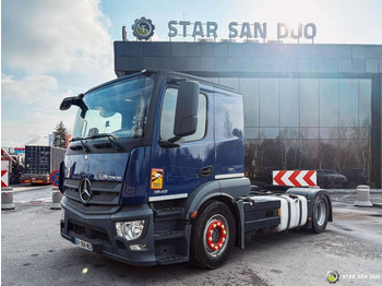 Xe đầu kéo MERCEDES-BENZ Actros 1843